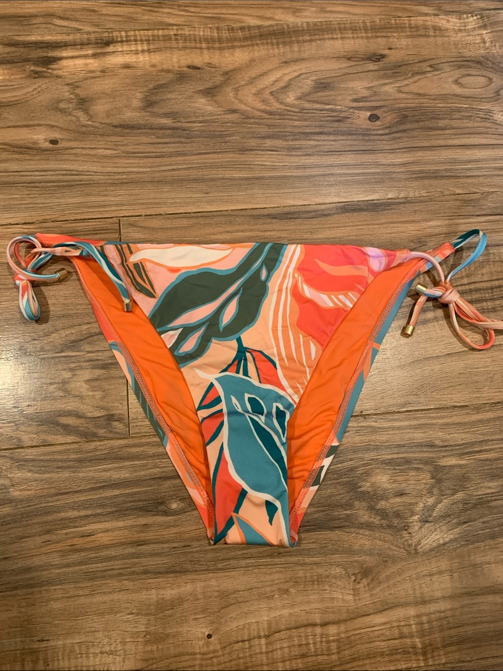 NWOT Women’s Vitamin Elle A Coral Botanical Floral Print Tie Side Bikini Bottom